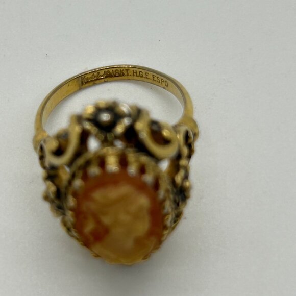 Vintage Cameo Ring Resin with18KT Gold Electroplate Intricate Floral Size 7 - Picture 12 of 14
